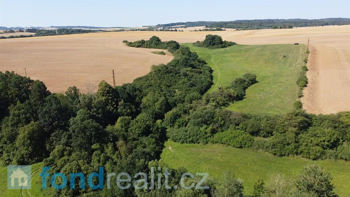 Prodej pozemku 11272 m²